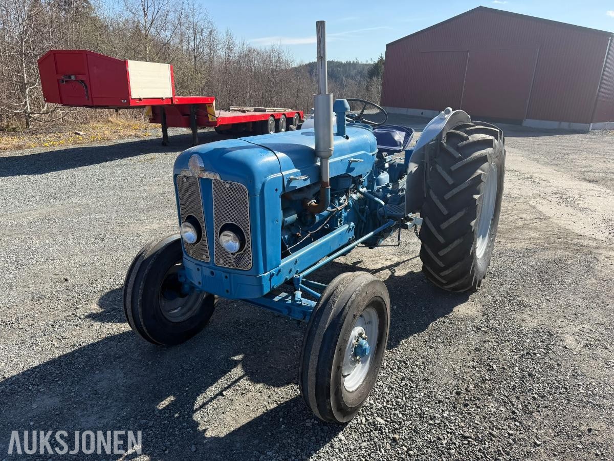 Fordson Super Major - Mva fri traktor